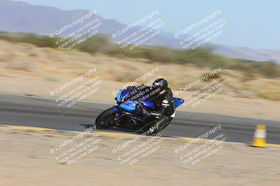 media/Oct-06-2024-Race Pace (Sun) [[d7d39ec7ad]]/7-Turn 6 Inside (855am)/